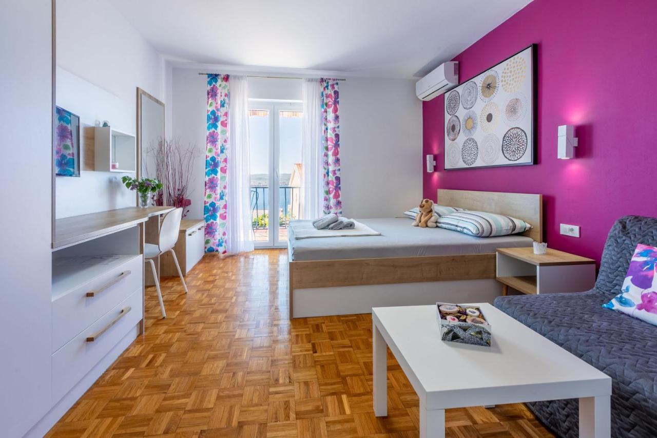 Apartment Mira Crikvenica Exterior foto